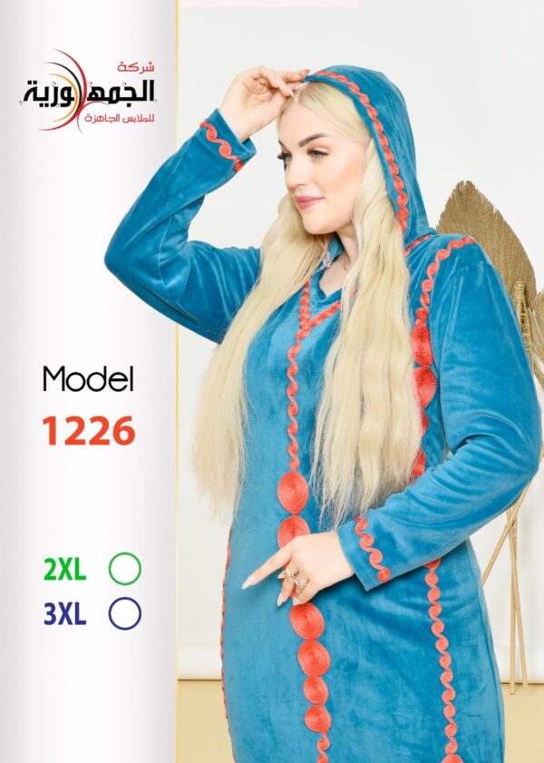 ⁦جلابية قطيفة هايدى شريط زنط⁩ - الصورة ⁦4⁩